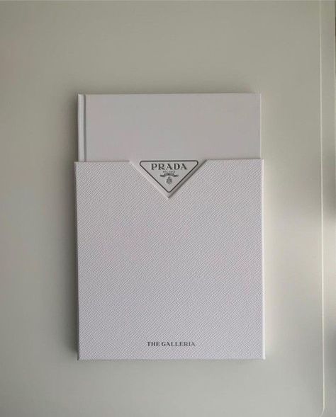 Vintage Stationery, Portfolio Book, Folder Design, 카드 디자인, Publication Design, Brand Book, Luxury Packaging, E Card, Book Binding