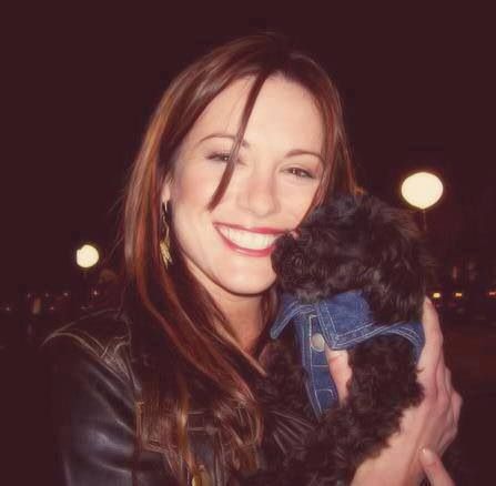 So cute! Danneel Harris, Daneel Ackles, Danneel Ackles, Random Images, Sophia Bush, Types Of Girls, Jensen Ackles, American Actress, Pretty Woman