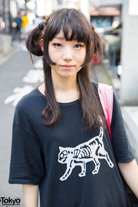 Buffalo Platforms, Harajuku Hairstyle, Harajuku Hair, Japanese Fashion Trends, Fashion In Japan, Inspiring Hairstyles, Harajuku Girl, Tail Hairstyle, High Fashion Branding