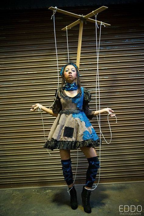 Puppet Costume, Marionette Puppet, Diy Kostüm, Creative Costumes, Fantasias Halloween, Halloween 2018, Halloween 2019, Halloween Inspiration, Cool Ideas