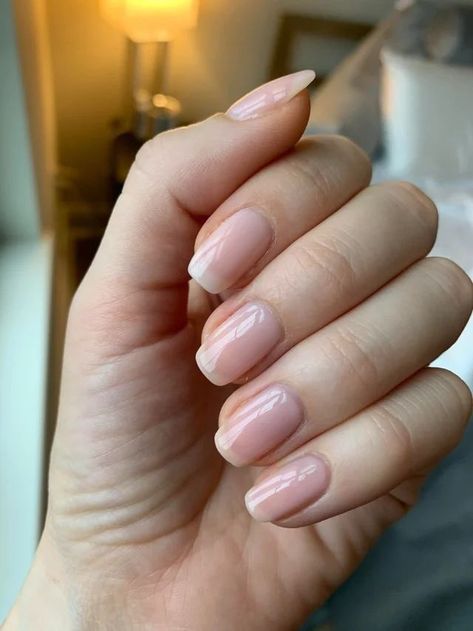 Opi Bubble Bath Gel, Natural Color Nails, Opi Bubble Bath, Fancy Lady, Nail Paints, Natural Nail Designs, Nail Art Images, Finger Paint, Bath Gel