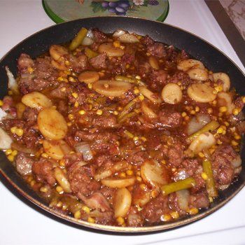 Cube Steak Stew Joyce Steak Stew Recipes, Cube Steak Stew, Steak Stew, Classic Goulash Recipe, Classic Goulash, Beef Cube Steak Recipes, Beef Cubed Steak, Steak Soup, Goulash Recipe