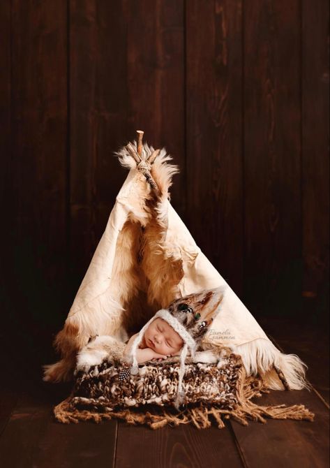 Newborn Baby photo shoot teepee Native American Native American Newborn Photography, Native American Photography, Viking Baby, Twin Newborn, Baby Photo Shoot, Newborn Photo Shoot, Newborn Twins, Newborn Baby Photos, Newborn Photoshoot