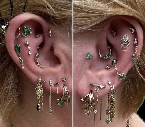 Piercings On Both Ears, Earlobe Piercings, Outfit Ideas December, Unique Ear Piercings, Cool Ear Piercings, Pretty Ear Piercings, Cool Piercings, Cute Ear Piercings, Green Queen