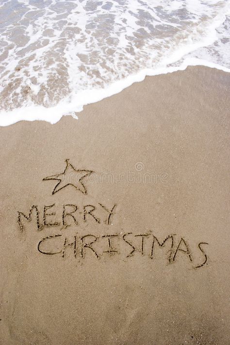 Summer Christmas. Merry Christmas in the sand. A summer Christmas in the Souther , #Aff, #Merry, #Christmas, #Summer, #sand, #Hemisphere #ad Summer Prints Wallpaper, Christmas Lockscreen, Christmas Summer, Summer Christmas, Beach Christmas, Summer Prints, Summer Wallpaper, Christmas Merry, Christmas 2024