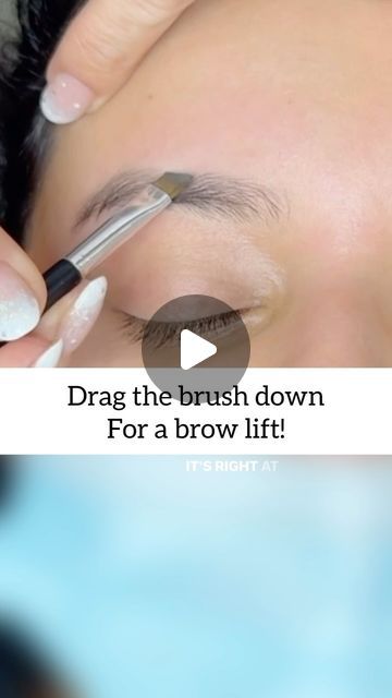 Jasmine Kidd on Instagram: "Dragging the brush down to add color at the top brow line will work for any brow shape! Have you tried applying the color this way? • SAVE and SHARE the LOVE 💗  • Products @anastasiabeverlyhills Brow primer Duo powder>ash brown angle brush 7b Pro pencil>base 2 as the highlighter & brush 18 Clear brow gel • #Eyebrows #browexpert #allaboutbrows  #eyebrowartist #browtips #brows #browsonpoint #browsonfleek #browshape #browgame #browartist #fullbrows #beauty #beautyblog  #makeupartist  #ilovemakeup #beforeandafter #browshaping #browspecialist #archaddicts #naturallookingbrows" How To Do Your Brows For Beginners, Eyebrow Powder Tutorial, Eyebrow Hacks Shape Perfect Brows, How To Do Eyebrows For Beginners, How To Do Your Eyebrows, Natural Eyebrow Makeup Tutorial, Brow Gel Tutorial, Gel Eyebrows, Brush Eyebrows