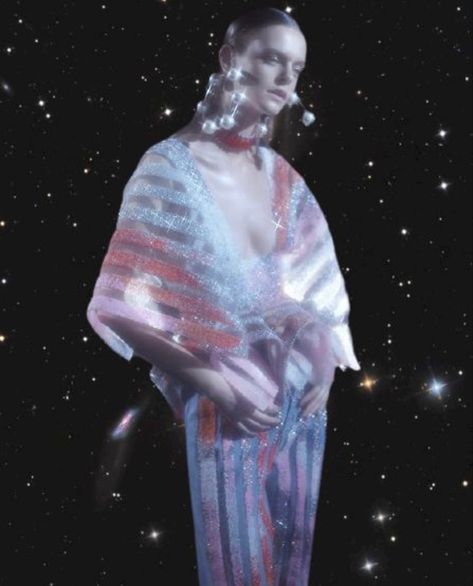 Futuristic Photoshoot, Goddess Fashion, Space Fashion, Galaxy Fashion, Space Photography, Graphic Design Fonts, Futuristic Fashion, Retro Futuristic, Studio Shoot