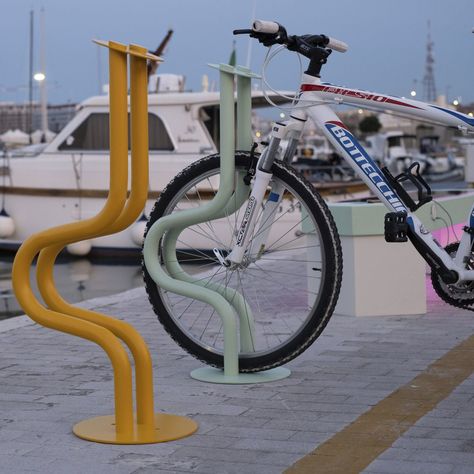 Bicycle Stand Design, Bicycle Parking Design, Bicycle Lane, Rack Velo, Urban Spaces Design, Cycle Stand, Bicycle Stand, Steel Bike, Bicycle Rack