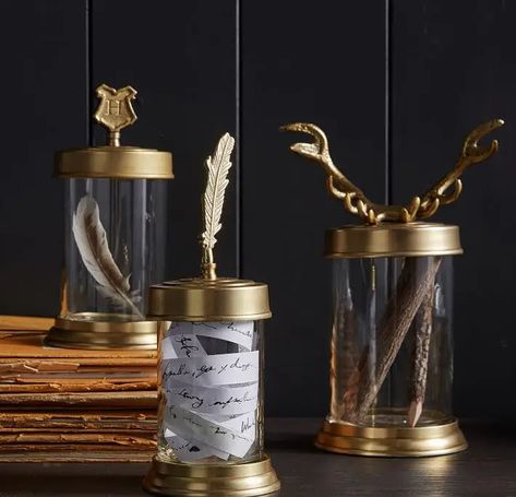 Pottery Barn Launched 3 New 'Harry Potter' Collections Ravenclaw Bedroom, Harry Potter Bathroom, Cumpleaños Harry Potter, Harry Potter Room Decor, Harry Potter Bedroom, Harry Potter Shop, Theme Harry Potter, Harry Potter Decor, Harry Potter Room