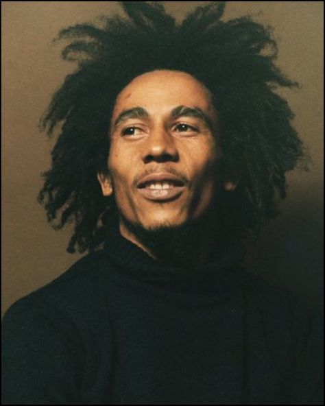 Swag Hairstyles, Image Bob Marley, Jacob Miller, Bob Marley Songs, Bob Marley Legend, Bob Marley Pictures, Peter Tosh, Robert Nesta, Nesta Marley