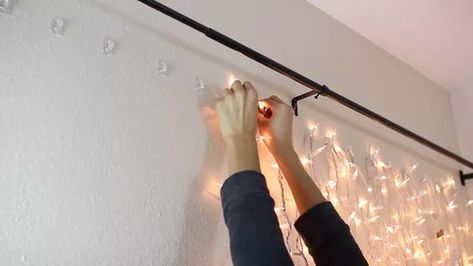 Diy Headboard With Lights, Fairy Lights Decor, Hanging Christmas Lights, Murphy Bed Plans, Headboard With Lights, Diy Headboards, Diy Headboard, Trendy Bedroom, Awesome Bedrooms