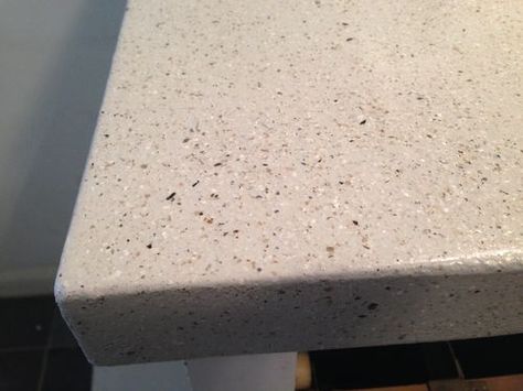 A Review of the SpreadStone Mineral Select Countertop Refinishing Kit by Daich Coatings Plus Tips and Advice Untraditional Kitchen, Daich Countertop, Paint Cupboards, Countertop Refinishing Kit, Countertop Refinishing, Countertop Redo, Campsite Decorating, Refinish Countertops, Countertop Makeover