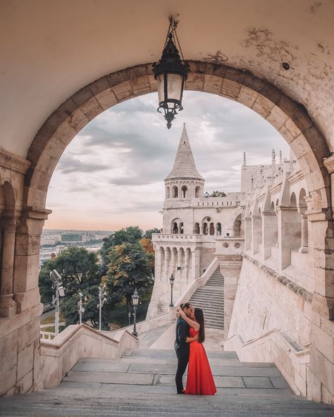 Budapest is one of our favourite places to travel. The architecture in Budapest including the Fisherman’s Bastion and the Parliament of Budapest is out of this world (not to mention the thermal baths!) Here are 30+ Budapest quotes to (hopefully) inspire you to visit Budapest or if you have already been use as awesome Instagram captions! […] Couple Travel The World Budapest Parliament Photoshoot, Budapest Engagement Photos, Budapest Couple Photos, Budapest Quotes, Budapest Couple, Hungary Quotes, Couples In Europe, Budapest Photoshoot, Budapest Photo Ideas