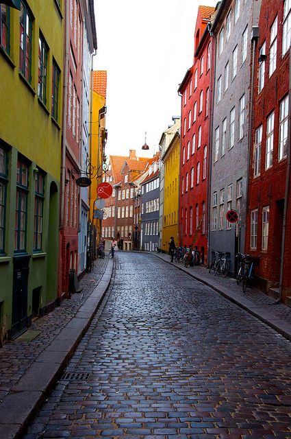 The colorful streets of the old part of #Copenhagen Sunshine Coast Australia, Denmark Travel, Scandinavian Countries, Nordic Countries, Stavanger, Malmo, Gdansk, Copenhagen Denmark, Tallinn