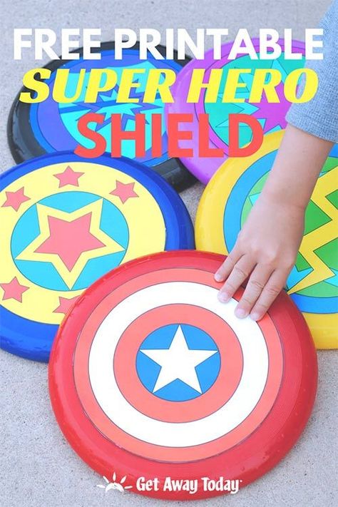 How to Make Your Own Super Hero Shield || Get Away Today Personalize a shield for every super hero in the family! Choose from a number of free printables on the blog. #superhero #captainamerica #theflash #DIY Diy Superhero Shield, Super Hero’s Crafts, Summer Camp Superhero Theme, Super Hero Centerpieces Diy, Free Super Hero Printables, Superhero Shield Craft, How To Make A Shield, Superhero Birthday Activities, Super Hero Printables Free