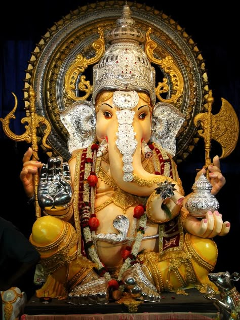 https://flic.kr/p/8Hzut4 | Tulshi Baug Ganpati Pune Pune Ganpati, Om Gam Ganapataye Namaha, Ganesh Ji Images, Ganesha Elephant, Ganesh Lord, Shri Ganesh Images, Karma Yoga, Ganesh Chaturthi Images, Shree Ganesh