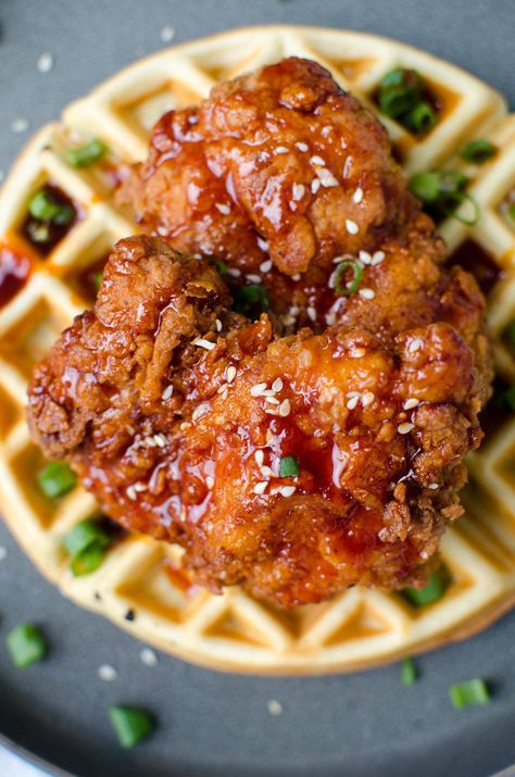 Korean Fried Chicken and Scallion Waffles with Gochujang Maple Syrup - Crumb Kisses Korean Fried Chicken And Waffles, Korean Chicken And Waffles, Fried Food Ideas, Scallion Waffles, Waffles And Chicken, Chicken And Waffles Recipe, Fried Chicken Waffles, Savory Cornbread, Cornbread Waffles