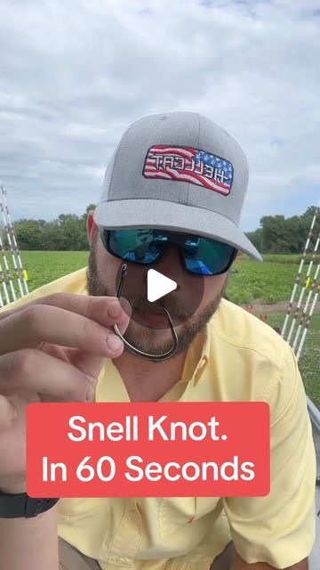 Kody Kennedy on Instagram: "The snell knot is a super simple, strong knot! Super useful when tying a circle hook to leader material! There’s several ways to toe this knot, but this is how I do mine #fishing #fishingknot #fishingtips #fishinghowto #fishingtutorials" Tie Fishing Hook, Snell Knot, Fishing Tricks, Fishing Hook Knots, Hook Knot, Strong Knots, Knot Tying, Fishing Knots, Fishing Hook