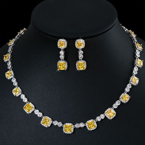 If you’re looking for a fine jewelry which looks sepecial,   precious stone please  consider cubic zirconia in bridal necklace which suitble for wedding jewelry set/Party Jewelry Royal Necklace Jewelry, Yellow Jewelry Set, Royal Jewelry Aesthetic, Drag Accessories, Crystal Bridal Jewelry Sets, Bridesmaid Duties, Diamond Jewelry Set, American Diamond Necklaces, High Fashion Jewelry