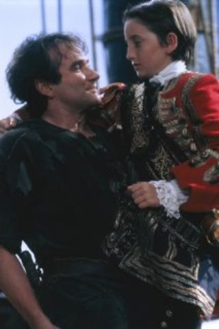 Robin Williams as Peter Pan in Hook Hook Movie, Madame Doubtfire, Hook 1991, Royal Gala, Mrs Doubtfire, Pan Photo, Good Will Hunting, Captain My Captain, Robin Williams