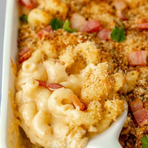 Longhorn Mac And Cheese, Bacon Mac And Cheese Recipe, Longhorn Steakhouse, Bacon Mac And Cheese, Fontina Cheese, Mac And Cheese Recipe, Copycat Restaurant Recipes, Provolone Cheese, Mac N Cheese Recipe