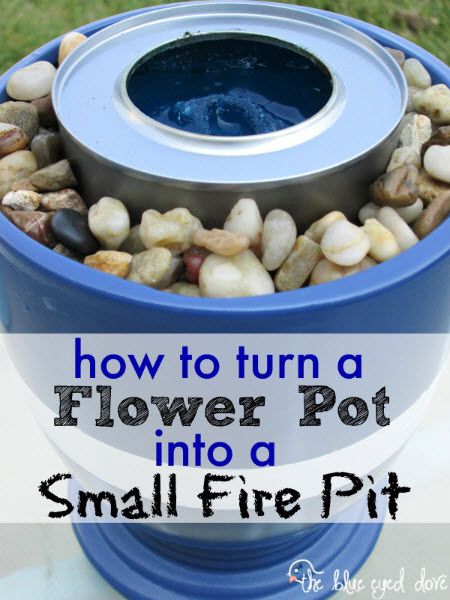 How-To-Turn-A-Flower-Pot-Into-A-Small-Fire-Pit Diy Fire Pit Ideas, Diy Garden Landscaping, Taman Air, Small Fire Pit, Fire Pit Furniture, Budget Patio, Diy Fire Pit, Camping Party, Fire Bowls