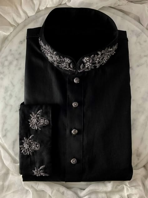 Man Dress Design, Indian Wedding Clothes For Men, Boys Kurta Design, Wedding Kurta For Men, Stylish Men Wear, Groom Dress Men, Indian Groom Wear, Lehenga Saree Design, Gents Kurta Design