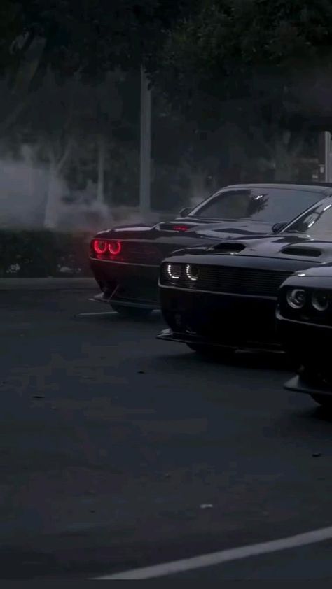 Car Racing Video, Dodge Challenger Srt Hellcat, Super Fast Cars, Dodge Muscle Cars, Fast Sports Cars, Cars Music, Crochet Faces, Dodge Challenger Srt, Car Sounds