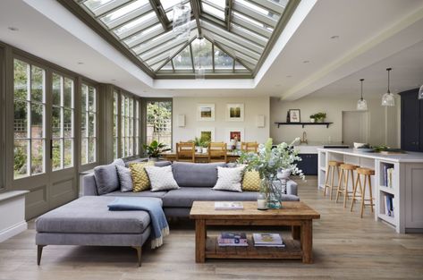 Orangery or conservatory? – 10 of our favourite projects to inspire you - Westbury Garden Rooms Glass Extension Kitchen, Orangery Extension Kitchen, Kitchen Orangery, Extension Kitchen, Bulthaup Kitchen, Orangery Extension, Westbury Gardens, Kitchen Architecture, Room Extensions