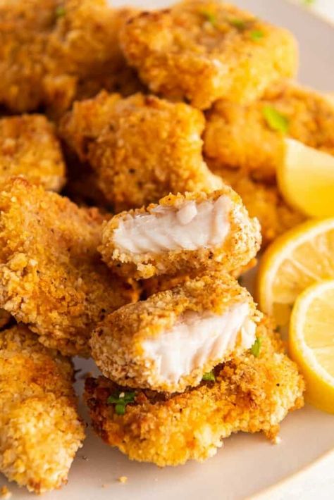 Air Fryer Catfish Nuggets, Catfish Nuggets Recipes, Fried Catfish Nuggets, Air Fryer Catfish, How To Cook Catfish, Catfish Nuggets, Air Fryer Seafood, Fish Nuggets, Air Fried Fish