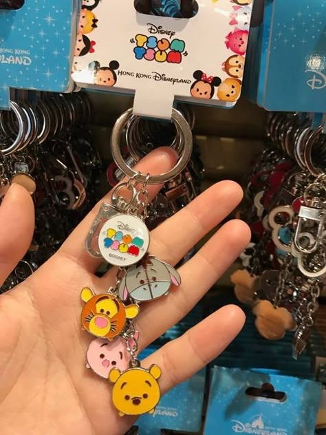 Winnie The Pooh Decor, Disney Keychain, Winnie The Pooh And Friends, Pooh And Friends, Cute Winnie The Pooh, Disney Bag, Disney Jewelry, Pooh Bear, Cute Stuffed Animals