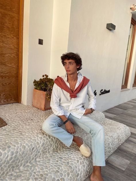 Polo Aesthetic Outfit, Italian Aesthetic Fashion, Italian Summer Outfits Men, Polo Aesthetic, Rehearsal Dinner Attire, Italy Outfits Men, Masculine Outfits, Italian Mens Fashion, Spiritual Fashion