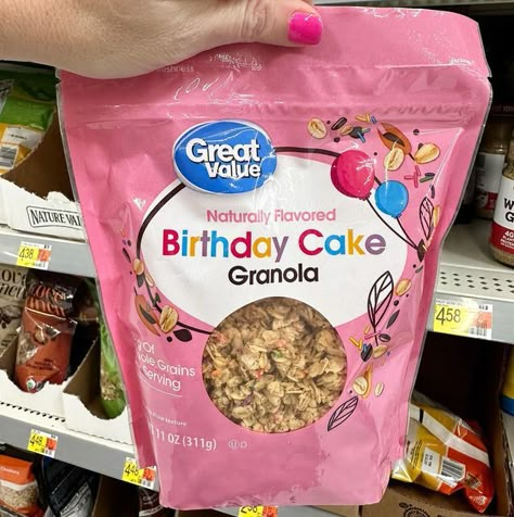 Snack Scavenger 🍬 New Food Finder on Instagram: "Great Value Birthday Cake Flavored Granola. Only at Walmart!" Walmart Food Finds, Healthy Walmart Snacks, Snacks To Get At The Grocery Store, Healthy Snacks From Walmart, Good Snacks To Buy, Rare Snacks, Junk Food Snacks Aesthetic, Walmart Birthday Cakes, Grocery Store Food