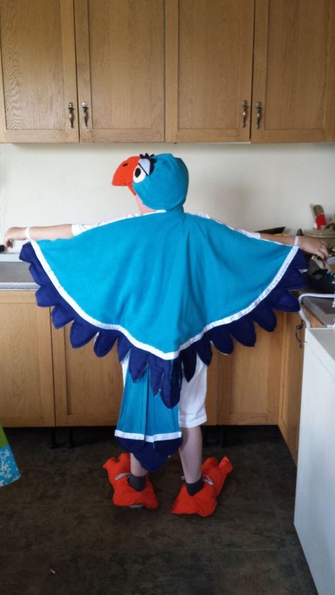 ZaZu Costume I made for my son's school play 2013 "the Lion King"  Not bad for 24 hours Notice LOL!: Zazu Costume, Zazu Lion King, Lion King Play, Lion King Show, Lion King Costume, Lion King Theme, Lion King Musical, Lion King Jr, Lion King Broadway