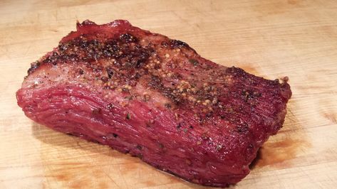 The Amateur Grill: Grilled Corned Beef Corned Beef Brisket Oven, Grilled Corned Beef, Grilled Brisket, Smoked Corned Beef, Homemade Corned Beef, Bbq Corn, Grilled Beef Recipes, Cooking Corned Beef, Corn Beef