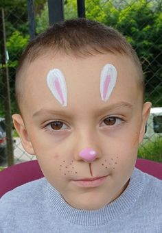 Face Paints Easy, Simple Animal Face Paint, Easy Facepaint Ideas, Easy Easter Face Paint, Face Paint Inspo Easy, Easy Boy Face Paint, Kid Face Paint Ideas, Face Paint Kids Easy, Face Painting Ideas For Kids Easy