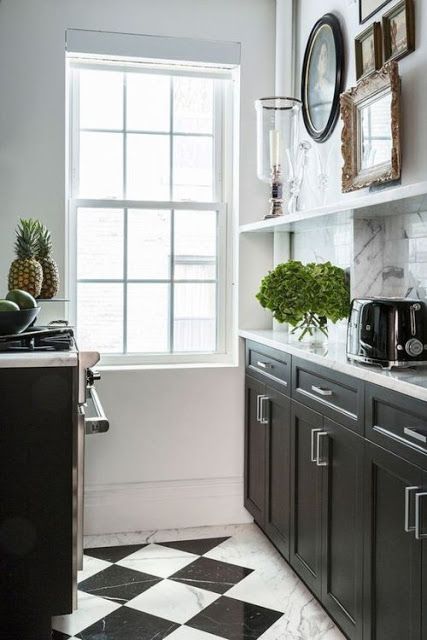 Marble Floor Pattern, White Marble Floor, Gramercy Park, Black And White Marble, Classic Home, Marble Floor, Tiny Kitchen, Floor Patterns, Oak Floors