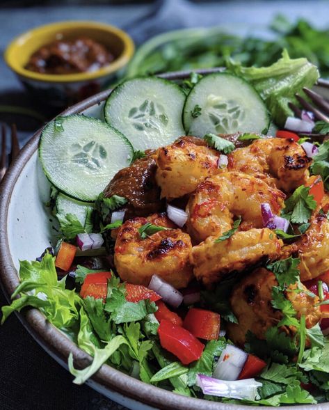 Thai Shrimp Salad with a Sweet Chili Almond Butter Dressing Thai Chili Shrimp, Coconut Shrimp Salad, Thai Shrimp Salad, Almond Butter Dressing, Chili Salad, Butter Dressing, Chili Shrimp, Thai Shrimp, Coconut Curry Sauce