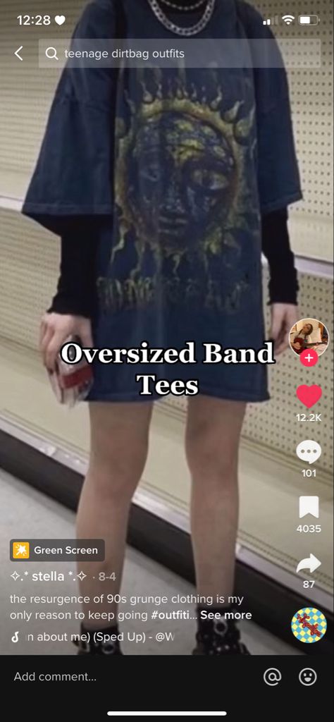 Band Tee Outfits Grunge, Band Tees Outfits Grunge, Teenage Dirtbag Outfit, Oversized Band Tee Outfits, Oversized Band Tee, Band Tee Outfits, Outfit Oversize, Teenage Dirtbag, Tee Outfit