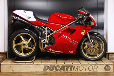 Ducati 916 SPS #motorcycles #ducati #ducatimotorcycles #ducatimotors #streetbike #fastbikes #cycles #motorcycleinsurance #gounitedinsurance #rockvillemd #frederickmd #maryland Hypermotard Ducati, Ducati 998, Ducati Classic, Ducati 1198, Ducati 996, Ducati Models, Ducati 749, Ducati Motor, Ducati Superbike