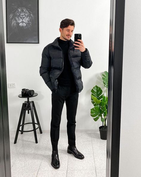 𝐌𝐄𝐍 𝐅𝐀𝐒𝐇𝐈𝐎𝐍 𝐒𝐓𝐘𝐋𝐄 | 🇦🇱🇮🇹 on Instagram: “Total black from @fashionnovamen FashionNovaPartner 😎 Yes or No? #fashionnova #fashionnovamen #adv” Total Black Outfit Men, Total Black Outfit, Black Outfit Men, Blue Jacket Men, Fashion Suits For Men, Winter Outfits Men, Total Black, Fashion Suits, Cool Outfits For Men