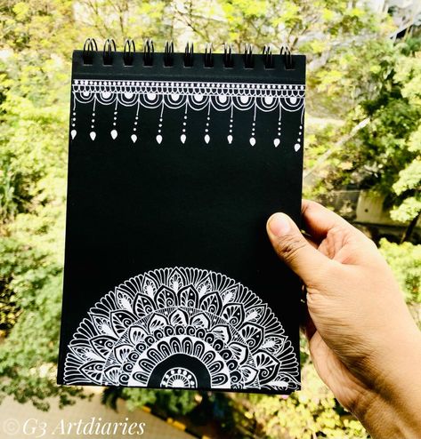 Book Boarders, Mandala Art On Black Paper, Mandala Book, Mandala Circle, Composition Drawing, Mini Mandala, Abstract Pencil Drawings, Rangoli Designs Simple Diwali, Paper Art Design