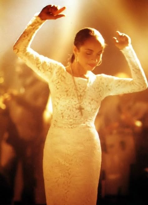 SADE Sade Adu, I Love Jesus, Rock N’roll, Love Jesus, Female Singers, Vintage Glamour, Kinds Of Music, All Music, Her Music