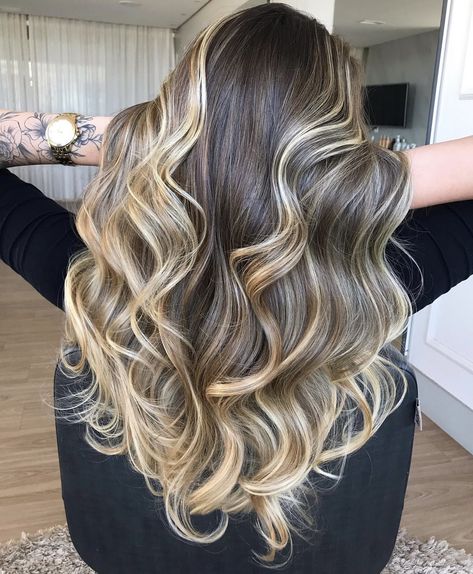 Blonde Brown Balayage, Highlights Brown Hair Balayage, Blonde Highlights Curly Hair, Ash Blonde Hair Balayage, Brown Hair With Caramel Highlights, Highlights Curly Hair, Gorgeous Hair Color, Ash Blonde Hair, Brown Hair Balayage