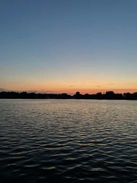 #sunset #minnesota #lake #mn #summer #alexandria Summer In Minnesota, Sunset Pictures, Sunset Photos, Minnesota, The Neighbourhood, Lake