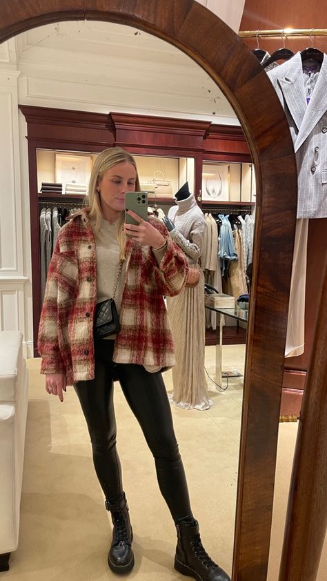 Red Shacket Outfit, Ootd Cold Weather, Sweater Ootd, Shacket Outfit, Chicago Outfit, Flannel Shacket, Cold Weather Outfit, Winter Inspo, Outfit Red