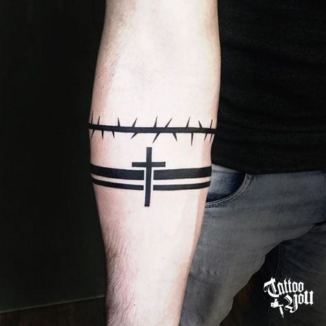 Christian Tattoos Men, No Tattoo, Small Crown Tattoo, Armband Tattoos For Men, Band Tattoos For Men, Polynesian Tattoos Women, Tatuagem Masculina Pequena, Wrist Tattoo Ideas, Line Tattoo Ideas