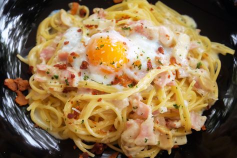 Ingredients12 oz spaghetti6 eggs8 slices thick cut hickory smoked bacon, cut ½ inch strips4 tablespoons olive oil, plus extra4 shallots, diced, about 1 cup3 garlic cloves, minced1/2 teaspoon sweet paprika1/2 cup fresh parsley, chopped1 cup dry white wine (may use chicken broth)1 cup freshly grated Parmigiano Reggiano cheeseBlack pepper and sea saltOptional: 1/4 Pasta With Egg Yolk, Pasta With Egg, Carbonara With Egg, Frozen Zucchini, Cod Dishes, Ways To Heal, Bitter Melon, Carbonara Pasta, Egg Recipe