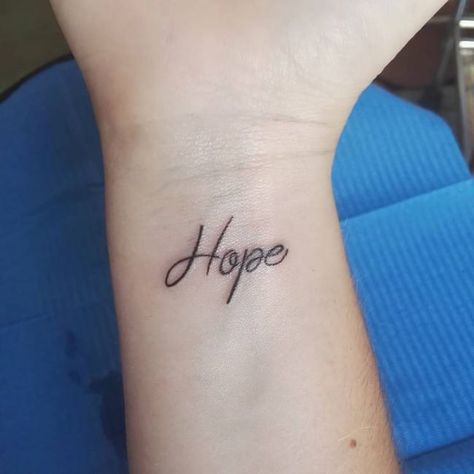 Hope Tattoos For Women, Hope Tattoos, Tattoo Journal, Hope Tattoo, Cute Simple Tattoos, Small Girl Tattoos, Cute Little Tattoos, Cute Small Tattoos