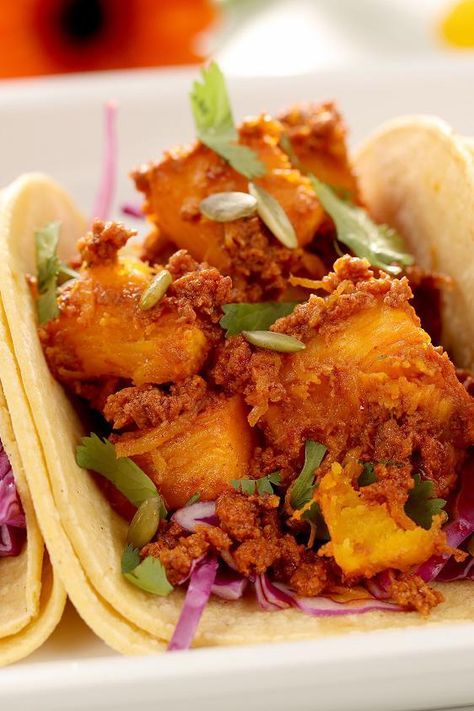 There's just one food on our mind these days — pumpkin. Whether it’s pumpkin pie or a pumpkin spice latte, it's officially squash season. But pumpkin isn't just limited to amazing desserts. You can use this seasonal ingredient for savory entrees, too. And this pumpkin and chorizo taco is just what you need to bring out the fall vibes.Pumpkin Recipes That Go Beyond the Traditional PiePumpkin season generally begins in mid-September and lasts throughout October and November. So now is the perfect Chipotle Recipes, Savory Pumpkin Recipes, Chorizo Recipes, Toasted Pumpkin Seeds, Amazing Desserts, Chorizo Sausage, Sweet Pumpkin, Fall Flavors, Roast Pumpkin